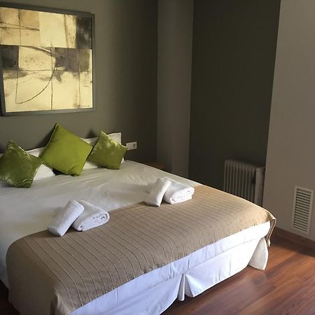 Apartamento Fira Barcelona Оспиталет де Лобрегат Екстериор снимка