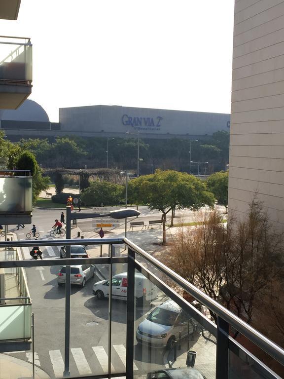 Apartamento Fira Barcelona Оспиталет де Лобрегат Екстериор снимка